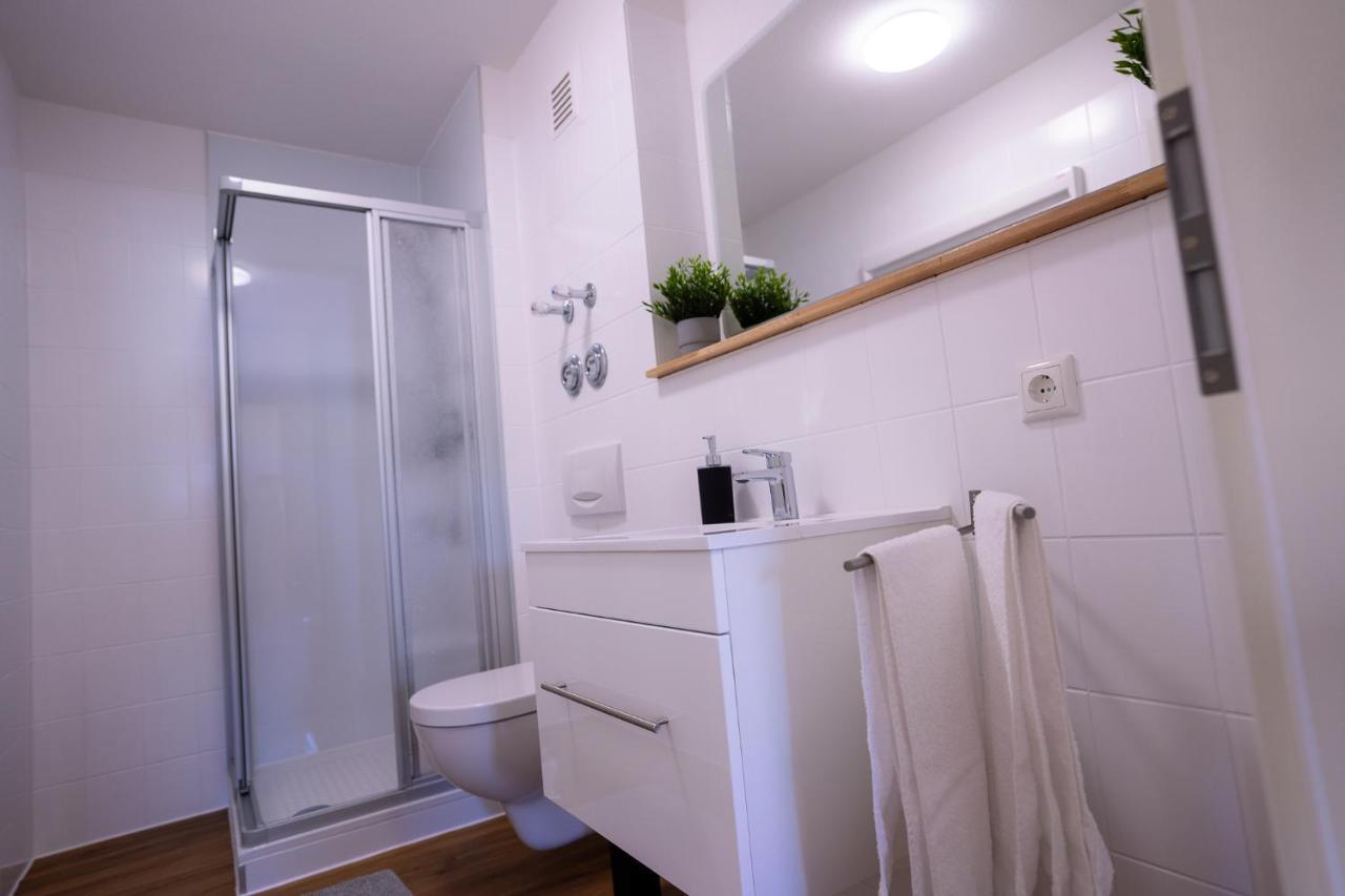 Design Apartment - Balkon - Induktionskochfeld - Zentral Dresden Exteriör bild